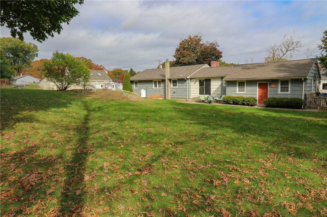 54 Old River Road Lincoln, RI 02865 - Photo 7 of 47