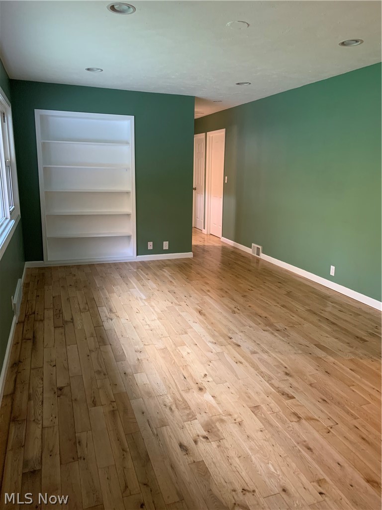 3036 Rockefeller Road Wickliffe, OH 44092 - Photo 17 of 34 Gallery Image 17