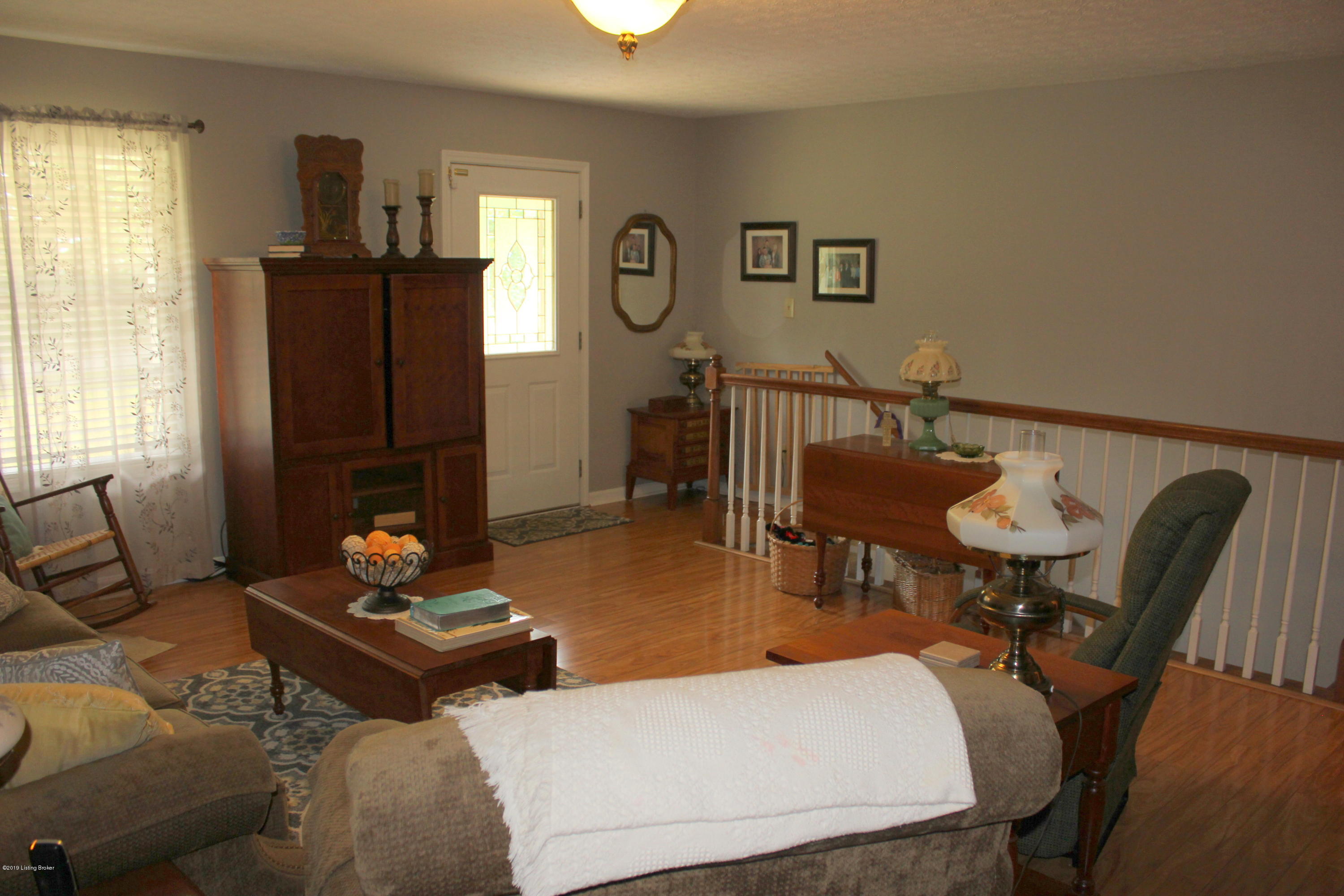 2133 Yoder Tipton Road Taylorsville, KY 40071 - Photo 12 of 35 IMG_1845
