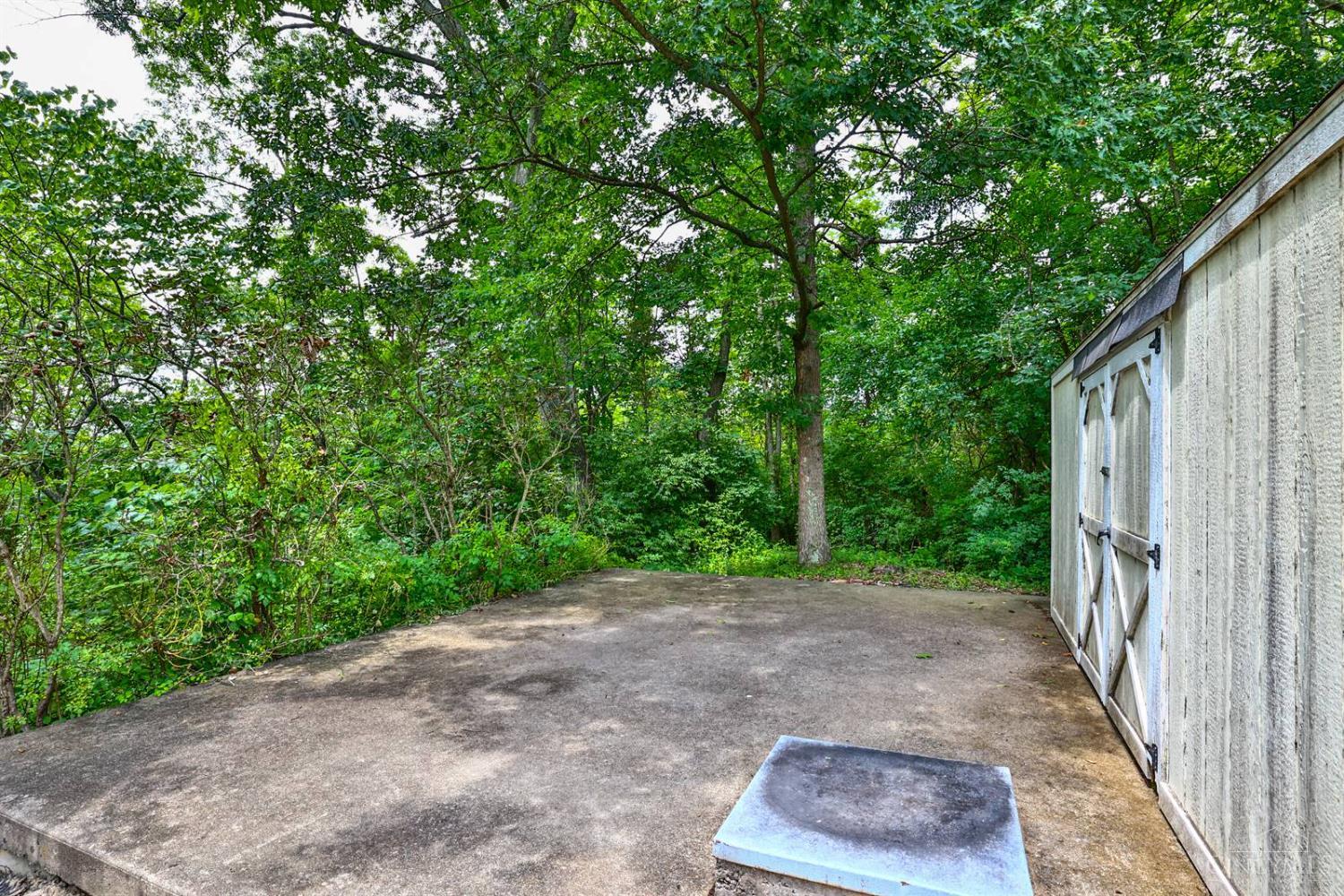 572 Locust Corner Road Cincinnati, OH 45245 - Photo 56 of 80 Gallery Image 56