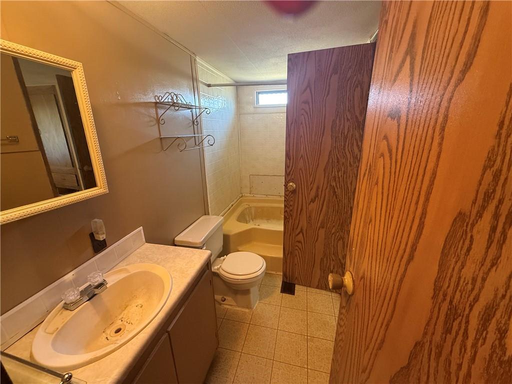 2125 Riley Road Ottawa, KS 66067 - Photo 8 of 27 Gallery Image 8