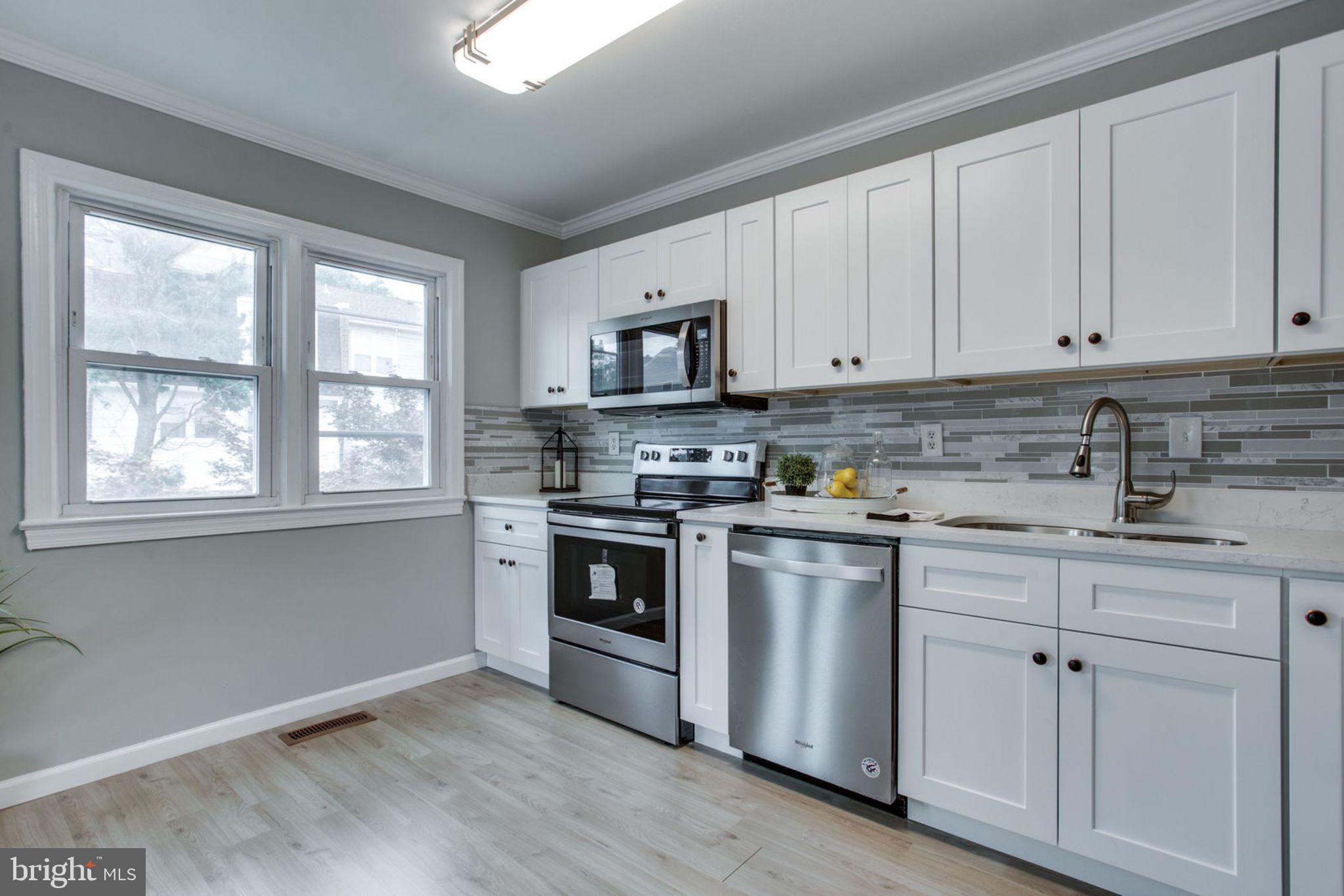 1615 Colonial Way Frederick, MD 21702 - Photo 11 of 42 Brand New Floor in kitchen