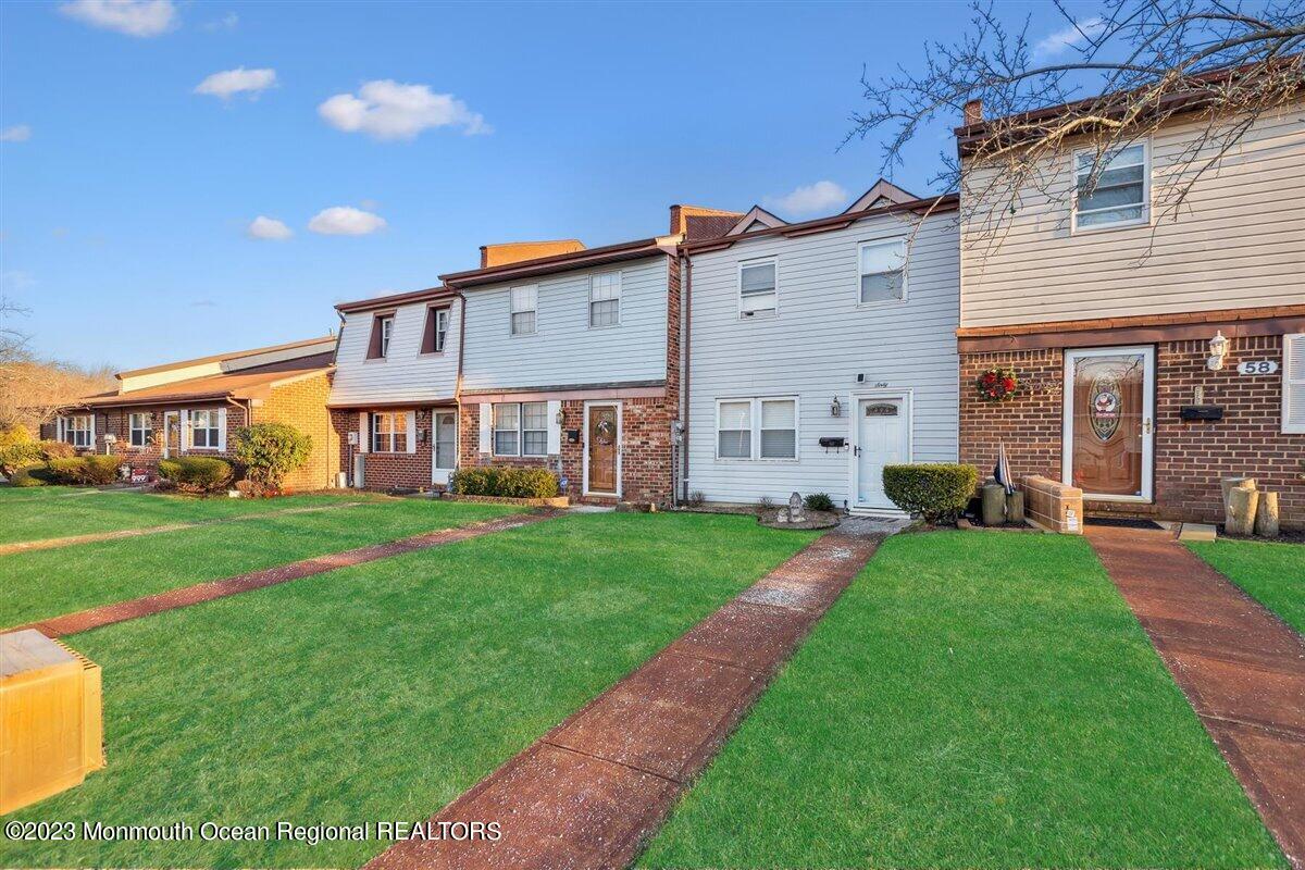 60 Greenwood Loop Road Brick, NJ 08724 - Photo 3 of 14 03-60 Greenwood Loop, Brick, NJ-3