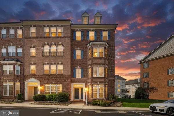 $425,000 | 3696 Holborn Place, Unit 3696, Frederick, MD 21704