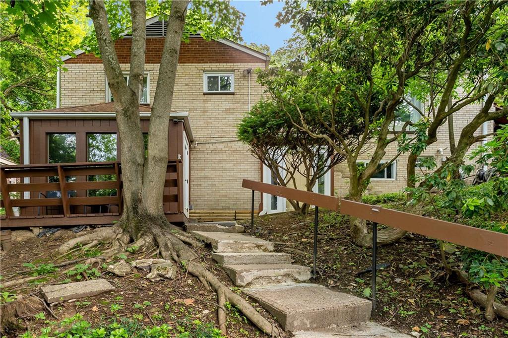 231 Woodside Road Pittsburgh, PA 15221 - Photo 31 of 34 a house view with a outdoor space