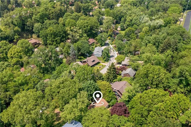 $260,000 | 231 Woodside Road, Pittsburgh, PA 15221