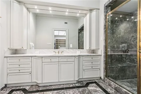 $5,900,000 | 600 Port Of New Orleans Place, Unit 15F, New Orleans, LA 70130