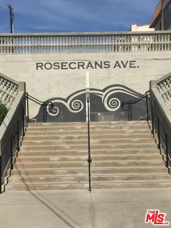 $2,500 | 472 Rosecrans Avenue, Unit 2, Manhattan Beach, CA 90266