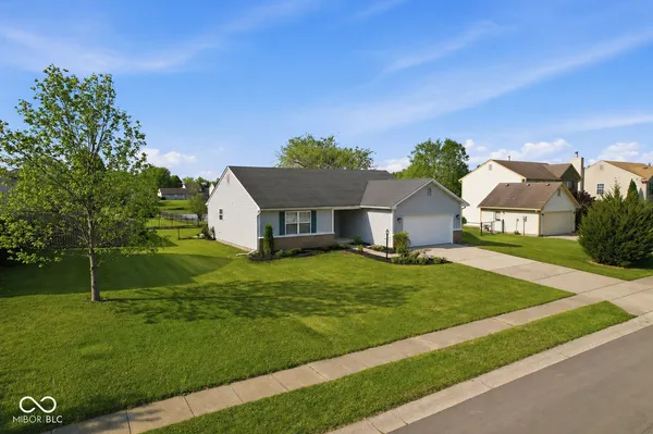 $304,900 | 200 East New York Street, Fortville, IN 46040