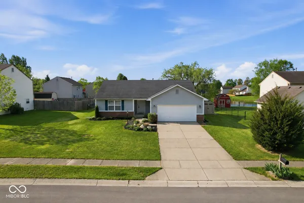 $304,900 | 200 East New York Street, Fortville, IN 46040
