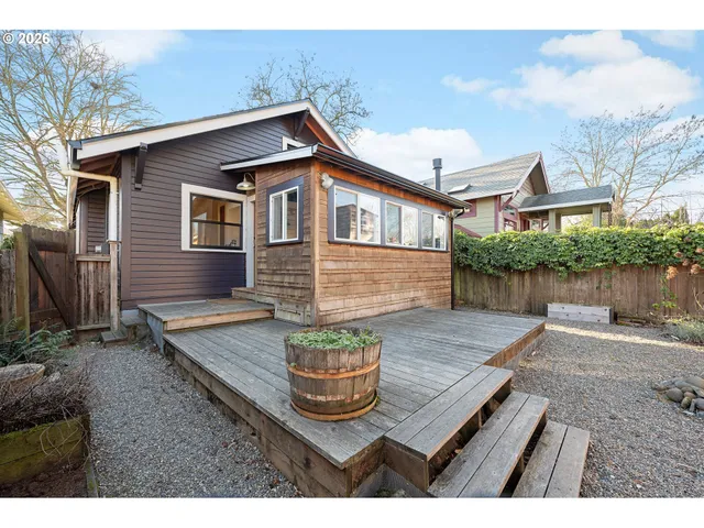 $699,000 | 1137 Southeast Lexington Street, Portland, OR 97202