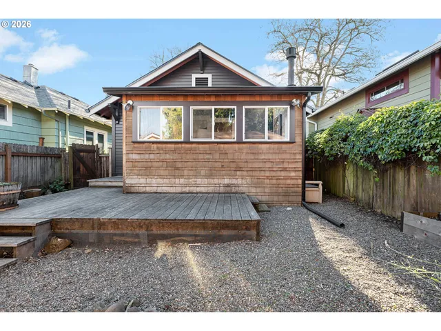 $699,000 | 1137 Southeast Lexington Street, Portland, OR 97202