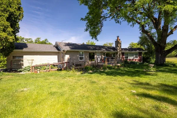 $445,000 | 6N192 Weber Drive, St. Charles, IL 60174