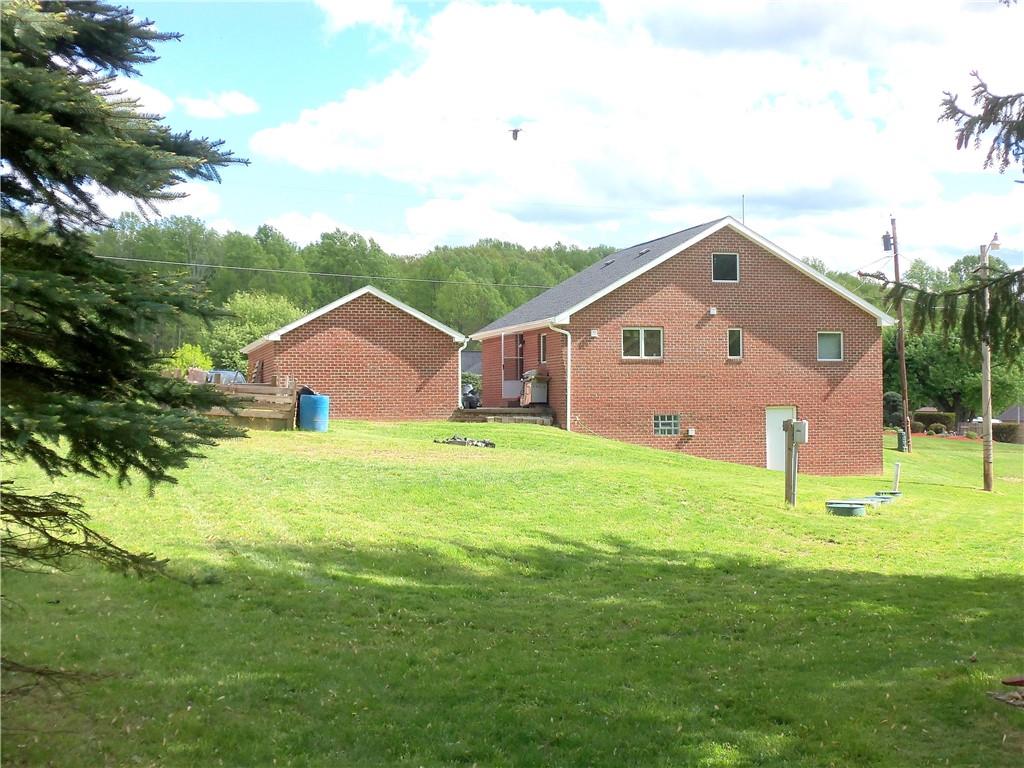 553 Haney Road Washington, PA 15301 - Photo 24 of 25