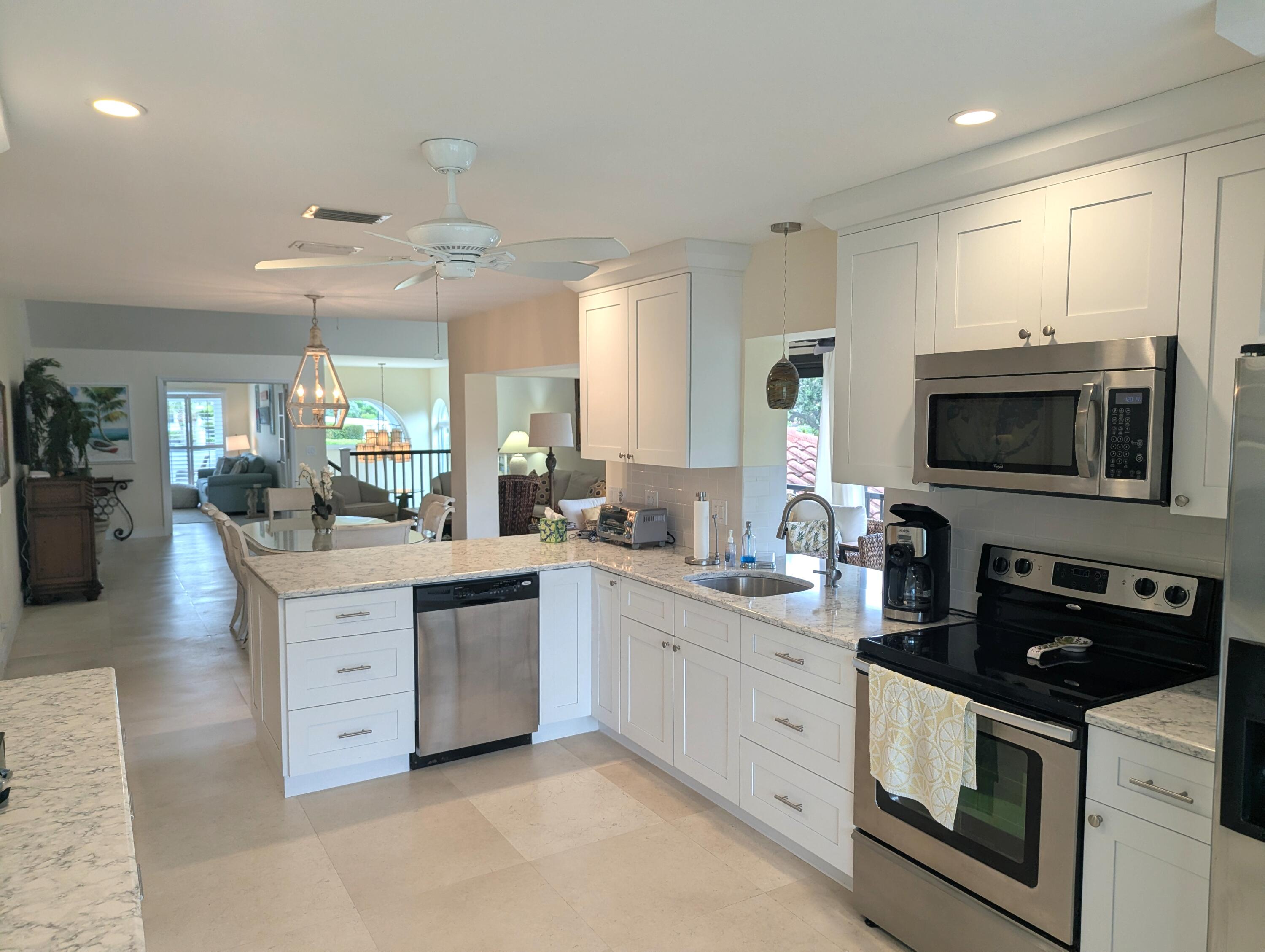 16600 Traders Crossing South, Unit 255 Jupiter, FL 33477 - Photo 15 of 36 PXL_20260518_172002989a.MP