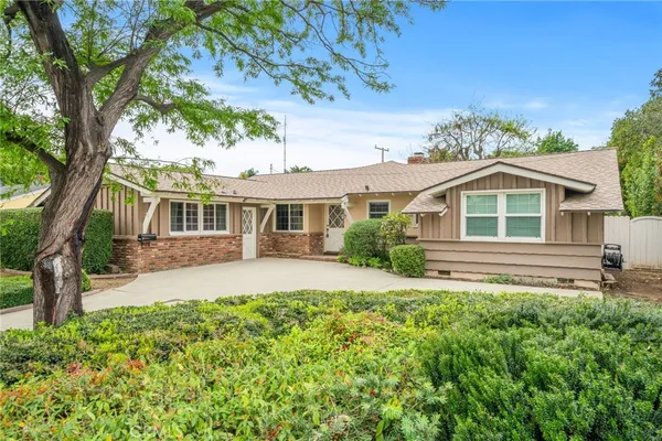 $829,990 | 1329 North 2nd Avenue, Upland, CA 91786