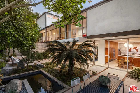 $3,299,500 | 9080 Wonderland Park Avenue, Los Angeles, CA 90046