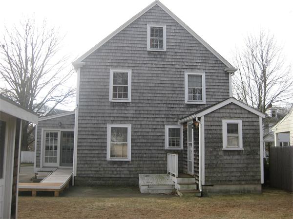 15 Cedar Street Marblehead, MA 01945 - Photo 3 of 11