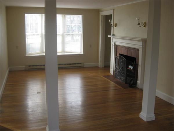 15 Cedar Street Marblehead, MA 01945 - Photo 4 of 11