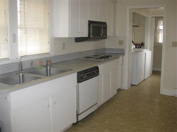 15 Cedar Street Marblehead, MA 01945 - Photo 8 of 11