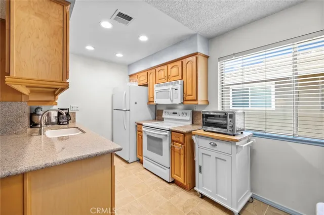 $425,000 | 3015 Knollwood Avenue, La Verne, CA 91750