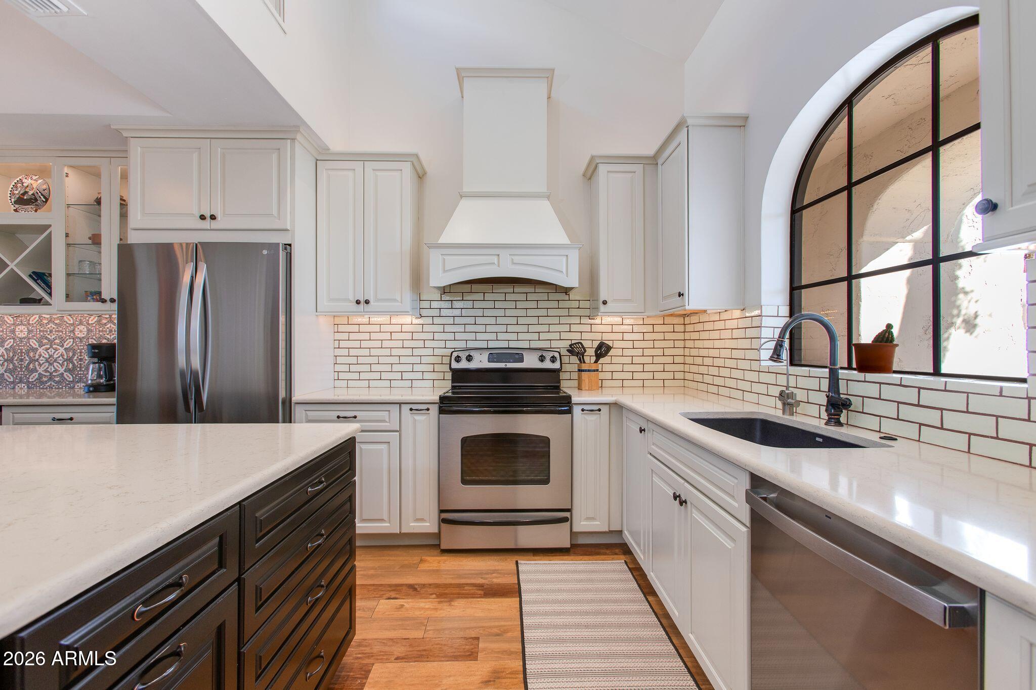 6106 North 28th Street Phoenix, AZ 85016 - Photo 4 of 33 14-28th