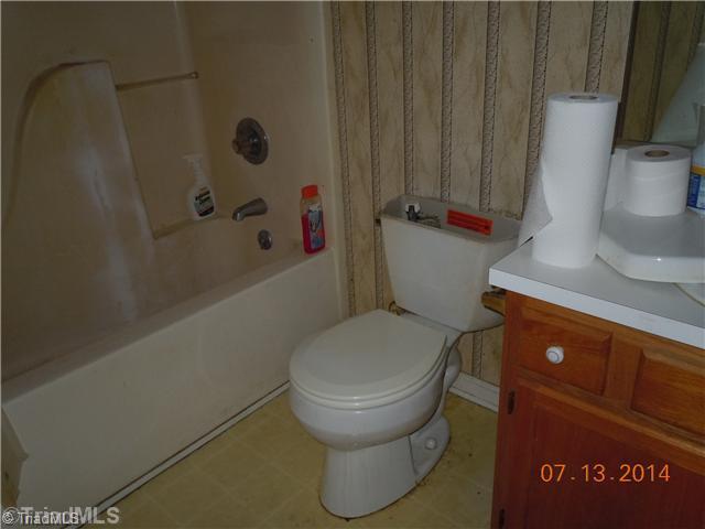 314 English Trinity, NC 27370 - Photo 3 of 11 Bath.
