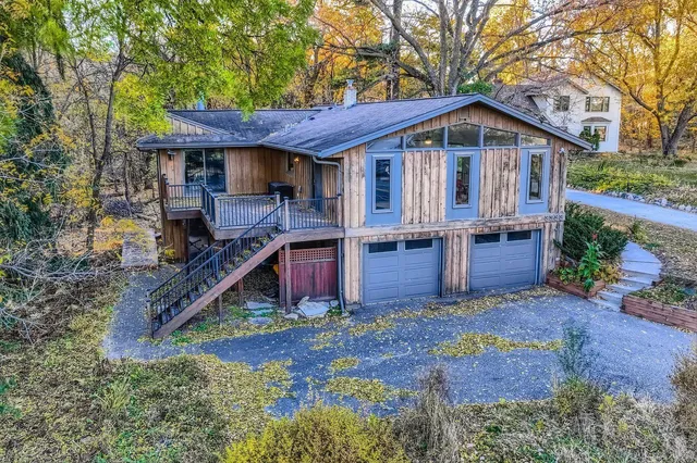 $495,000 | 3333 Lake Johanna Boulevard, Arden Hills, MN 55112