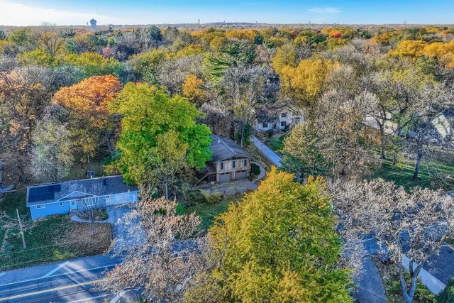 $495,000 | 3333 Lake Johanna Boulevard, Arden Hills, MN 55112