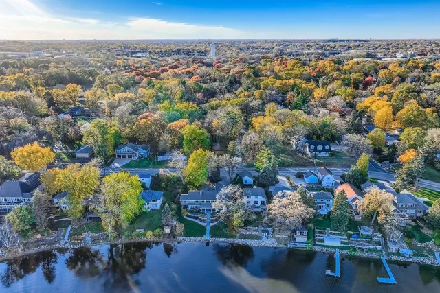 $495,000 | 3333 Lake Johanna Boulevard, Arden Hills, MN 55112