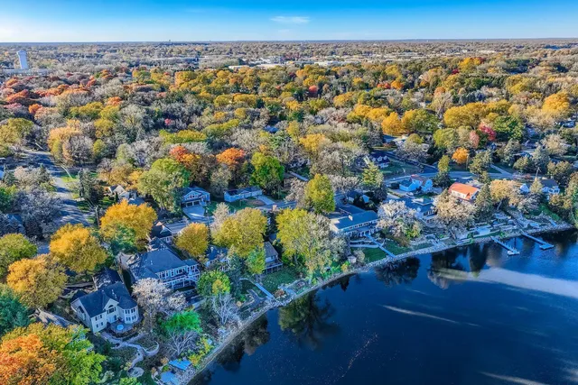 $495,000 | 3333 Lake Johanna Boulevard, Arden Hills, MN 55112