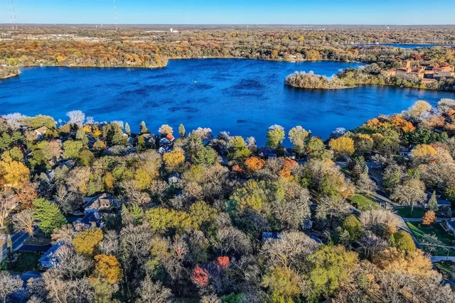 $495,000 | 3333 Lake Johanna Boulevard, Arden Hills, MN 55112