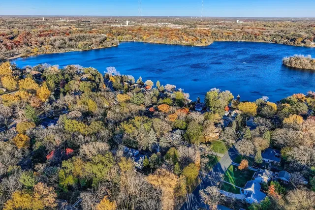 $495,000 | 3333 Lake Johanna Boulevard, Arden Hills, MN 55112