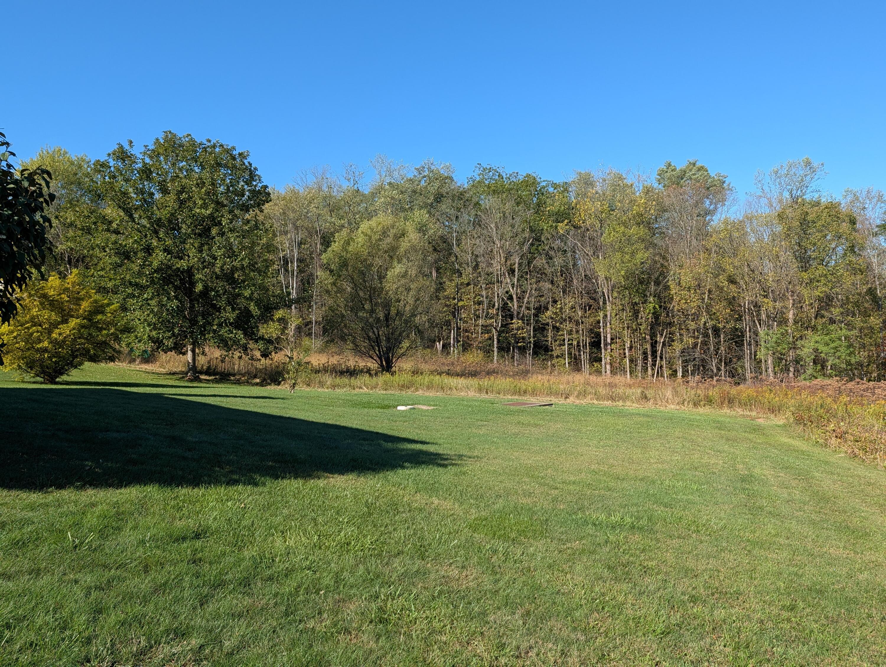 9933 Blue Road Mount Vernon, OH 43050 - Photo 3 of 33 3