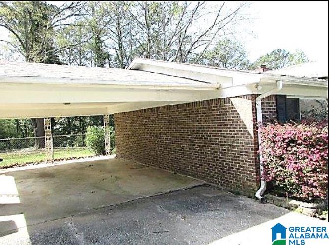 3516 Laurel View Road Birmingham, AL 35216 - Photo 3 of 17