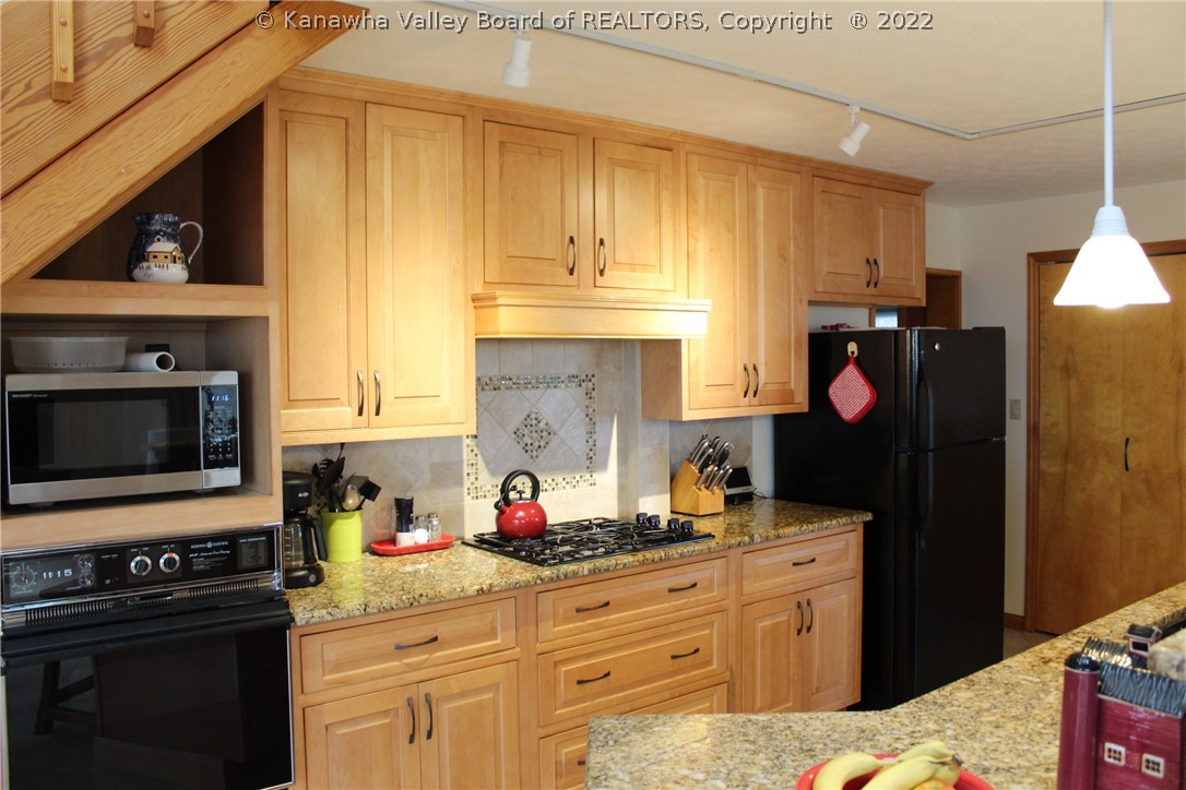 802 Riffee Ridge Given, WV 25245 - Photo 29 of 50 Gallery Image 29