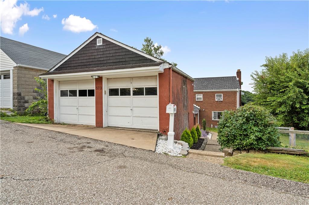 573 Ridge Road Ambridge, PA 15003 - Photo 22 of 24 Gallery Image 22