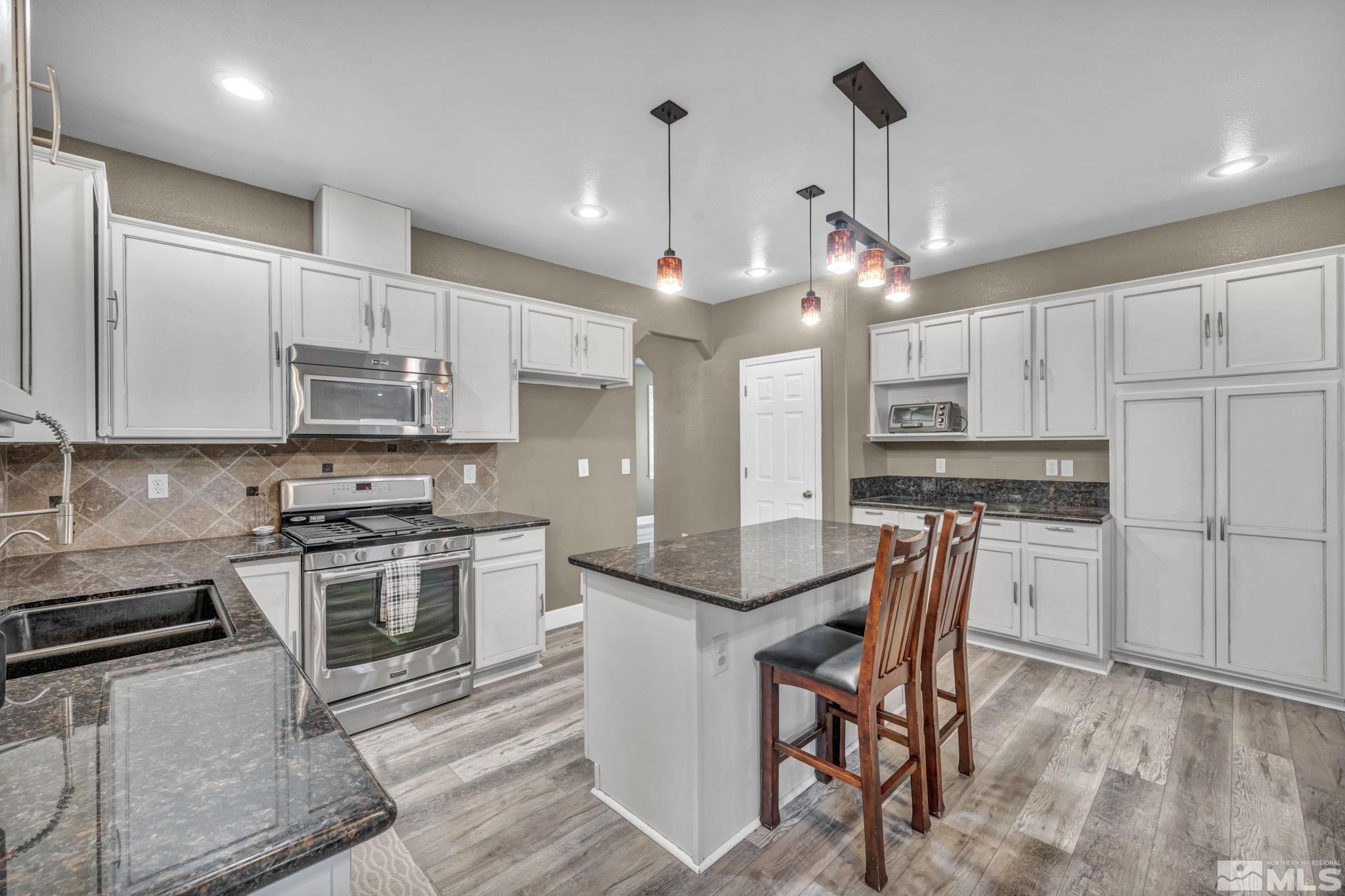 2975 Del Rio Lane Minden, NV 89423 - Photo 13 of 40 Photo 13