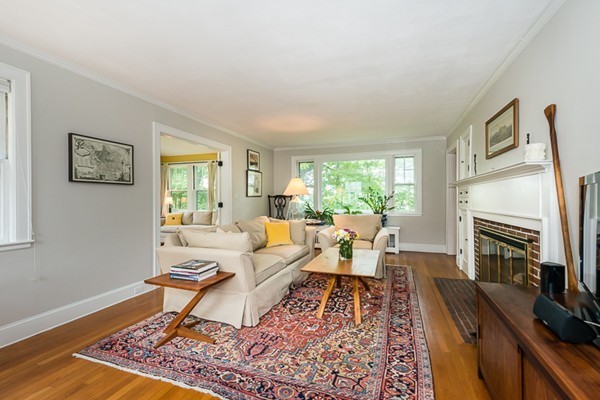 88 Webcowet Road Arlington, MA 02474 - Photo 4 of 26 Gallery Image 4