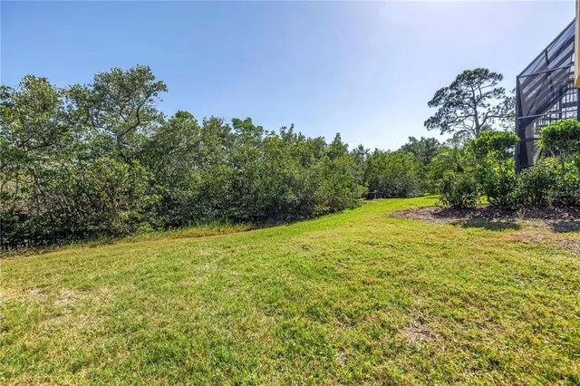 $5,500 | 2101 North Pointe Alexis Drive, Unit 1, Tarpon Springs, FL 34689