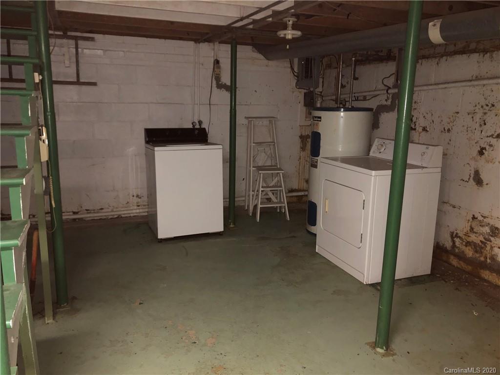 6234 Cress Road Concord, NC 28025 - Photo 24 of 24 a utility room with dryer and washer