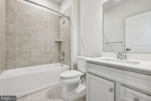 $2,900 | 9287 Tanfield Drive, Fredericksburg, VA 22408