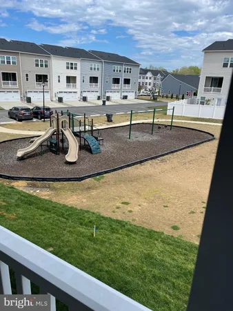 $2,900 | 9287 Tanfield Drive, Fredericksburg, VA 22408