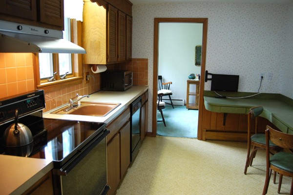 164 Rolling Acres Road Lunenburg, MA 01462 - Photo 11 of 27 Gallery Image 11