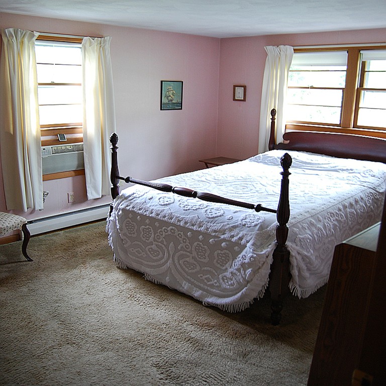 164 Rolling Acres Road Lunenburg, MA 01462 - Photo 8 of 27 Gallery Image 8