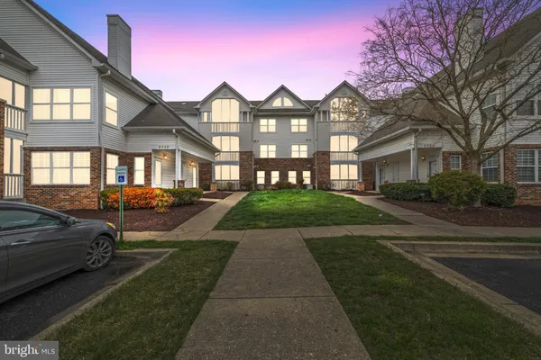 $2,450 | 6520 Lake Park Drive, Unit 301, Greenbelt, MD 20770