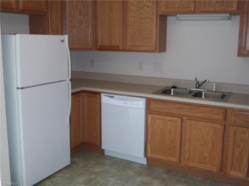 205 Nelson Street, Unit D Pilot Mountain, NC 27041 - Photo 6 of 13 Kitchen