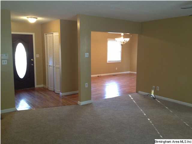 817 Windover Road Birmingham, AL 35215 - Photo 3 of 12