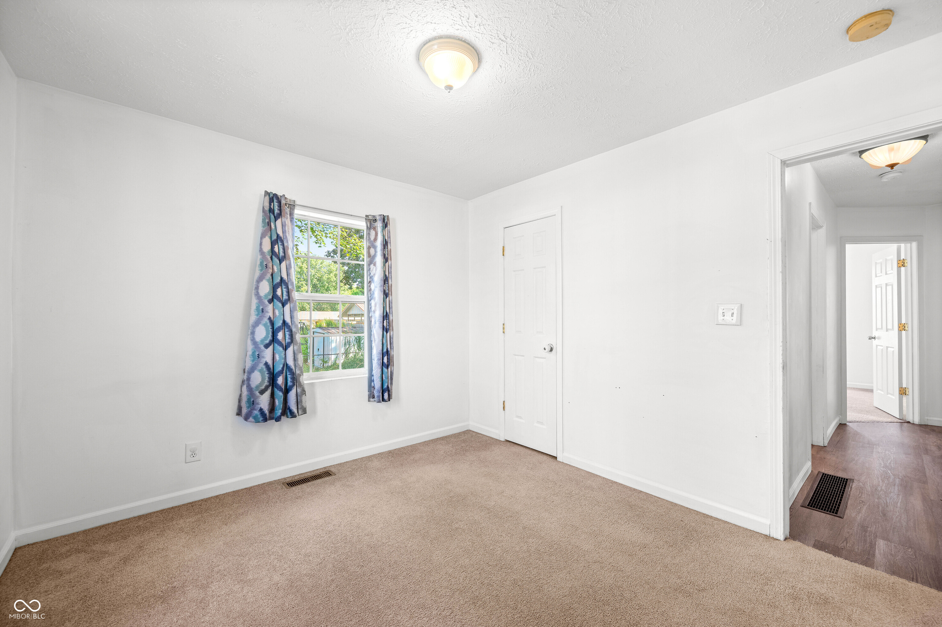 819 Oesting Street Seymour, IN 47274 - Photo 17 of 43 Gallery Image 17