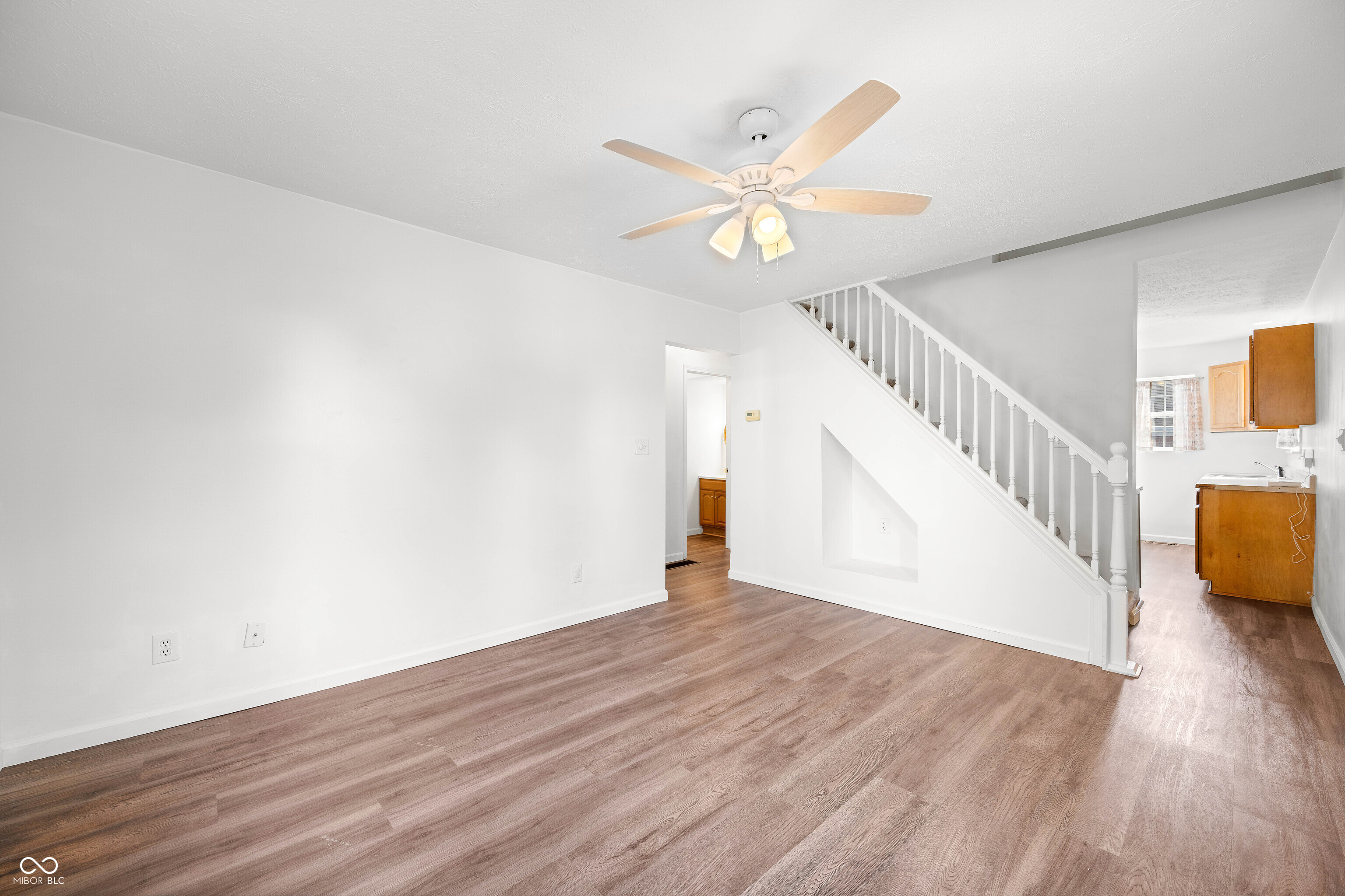 819 Oesting Street Seymour, IN 47274 - Photo 6 of 43 Gallery Image 6